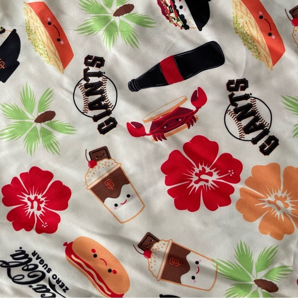 San Francisco Giants stadium food Hawaiian shirt Hot Dog Coke Zero - Picture 5 of 5